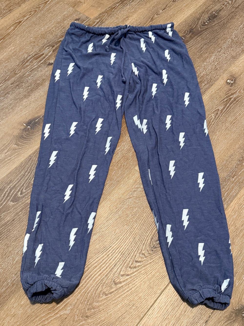 Womens Chaser supersoft Navy Joggers with White Lightning Bolts. Size small